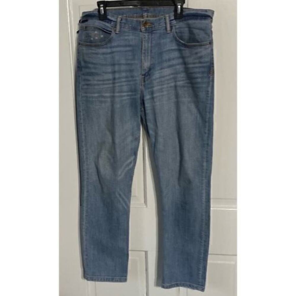 BDG Urban Outfitters Medium Blue‎ Distressed Wash Denim Girlfriend Jeans Size 34